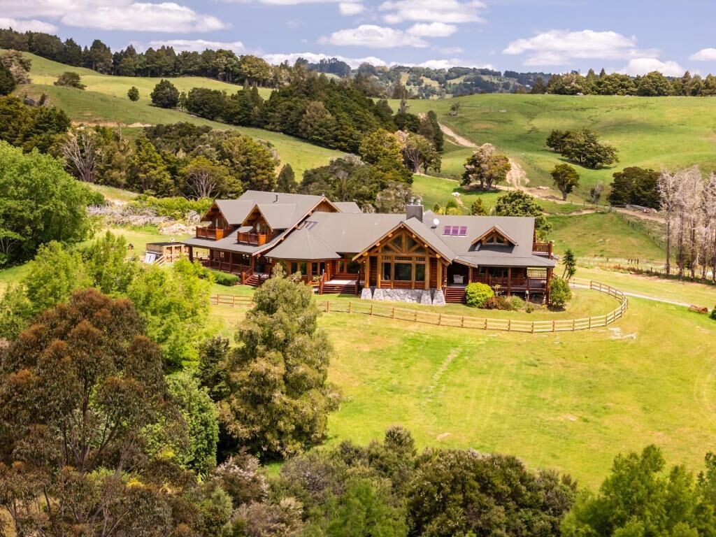 Luxury Studio, Mountain View | Exterior