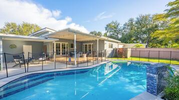 Alberca al aire libre