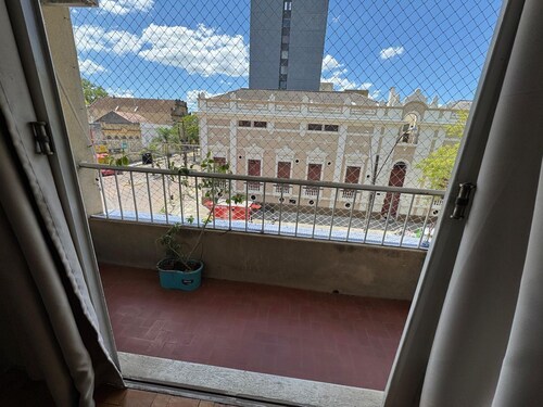 Apto Pet Friendly com Ar condicionado no Centro