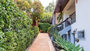 Property grounds - Vila Gama - Azálea Apartment (Machico)