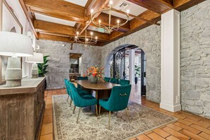Dining - Sonoma Stonehouse Hotel (Santa Rosa)