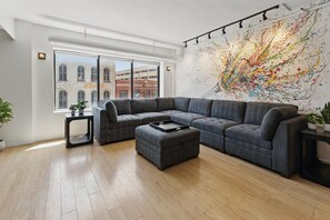 Interior - Modern Double Unit in the Heart of Indianapolis (Indianapolis)