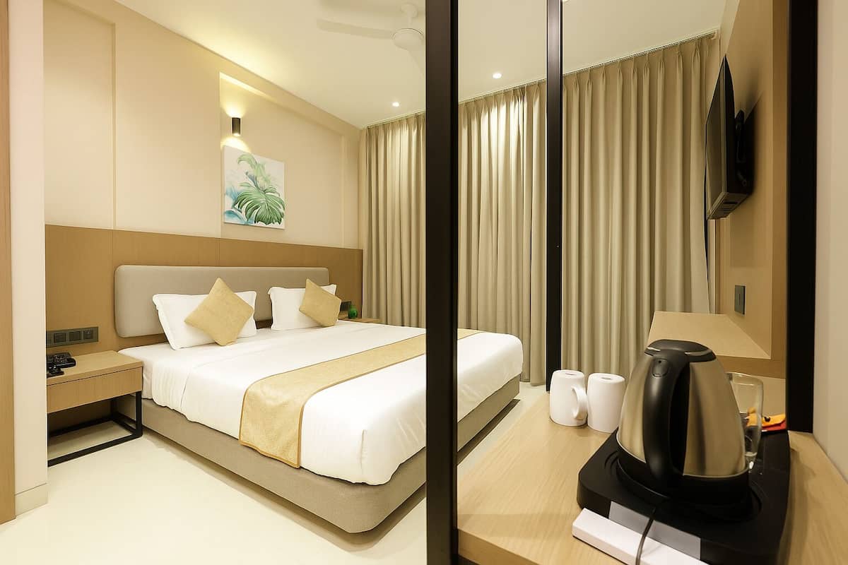 Habitación superior | Escritorio, espacio para trabajar con laptop y wifi gratis