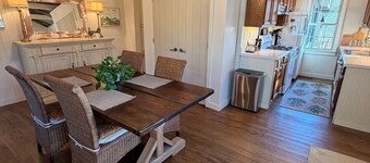 Charming 1-bedroom cottage on Peaceful Lake