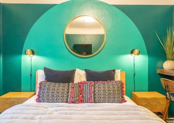 1 bedroom, free WiFi, bed sheets