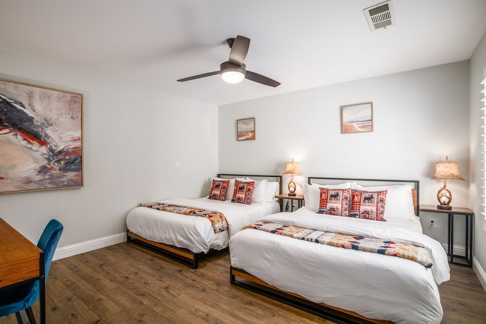 Yosemite Getaway - Pool & Heated Spa/Game Room/Family & Pet Friendly ...