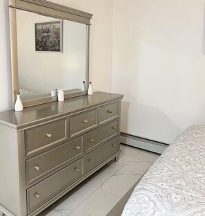 Strygejern/strygebræt, Wi-Fi, sengetøj