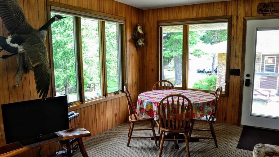 Nitschke's Resort Cabin #15