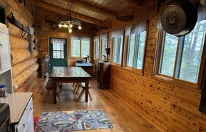 Interior - Katherine Lake Lodge (Hazelhurst)