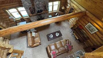 House, Multiple Beds, Patio (Katherine Lake Lodge) | Interior