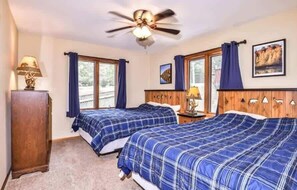 House, Multiple Beds, Kitchen (Musky Lodge) - Mercer Lake Musky Lodge (Minocqua)