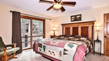 House, Multiple Beds, Kitchen (Musky Lodge) | 6 bedrooms, individually decorated, individually furnished, bed sheets