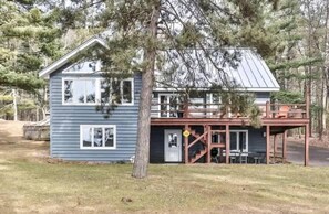 Exterior - Mercer Lake Musky Lodge (Minocqua)