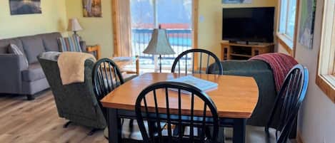 Condo, Multiple Beds, Kitchen (Bull Frog Bay #2) | Living area