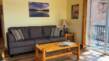 Condo, Multiple Beds, Kitchen (Bull Frog Bay #2) | Living area