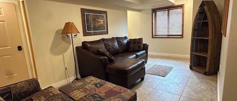 Apartment, Multiple Beds, Fireplace, Garden View (NR #17) | Living area