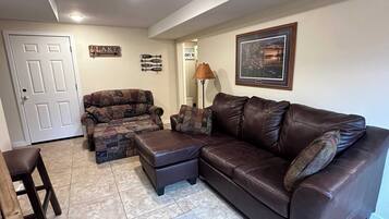 Apartment, Berbilang Katil, Fireplace, Garden View (NR #17) | Ruang tamu