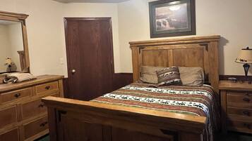 3 bedrooms, individually decorated, individually furnished