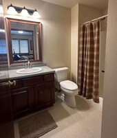 公寓, 多张床, 壁炉, 花园景观 (NR #17) | 浴室