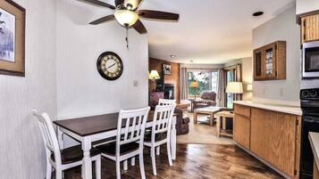 1 bedroom, individually decorated, individually furnished