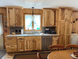 House, Multiple Beds, Fireplace, Garden View (NR #07) | Private kitchen