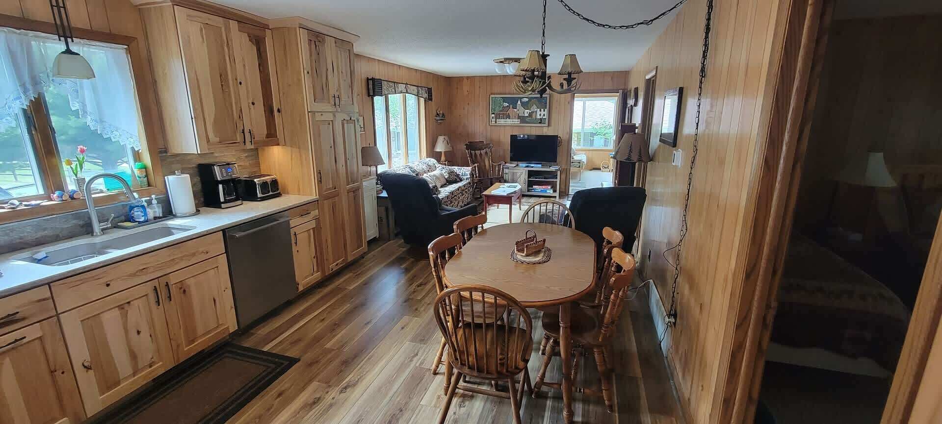 House, Multiple Beds, Fireplace, Garden View (NR #07) | Interior