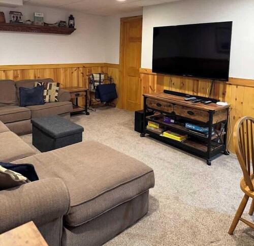 Camp Pinemere - Private Northwoods Retreat