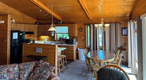 Island Cove #9 - On Minocqua Lake