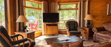 Condo, Multiple Beds, Patio (Island Cove Resort 9) | Living area