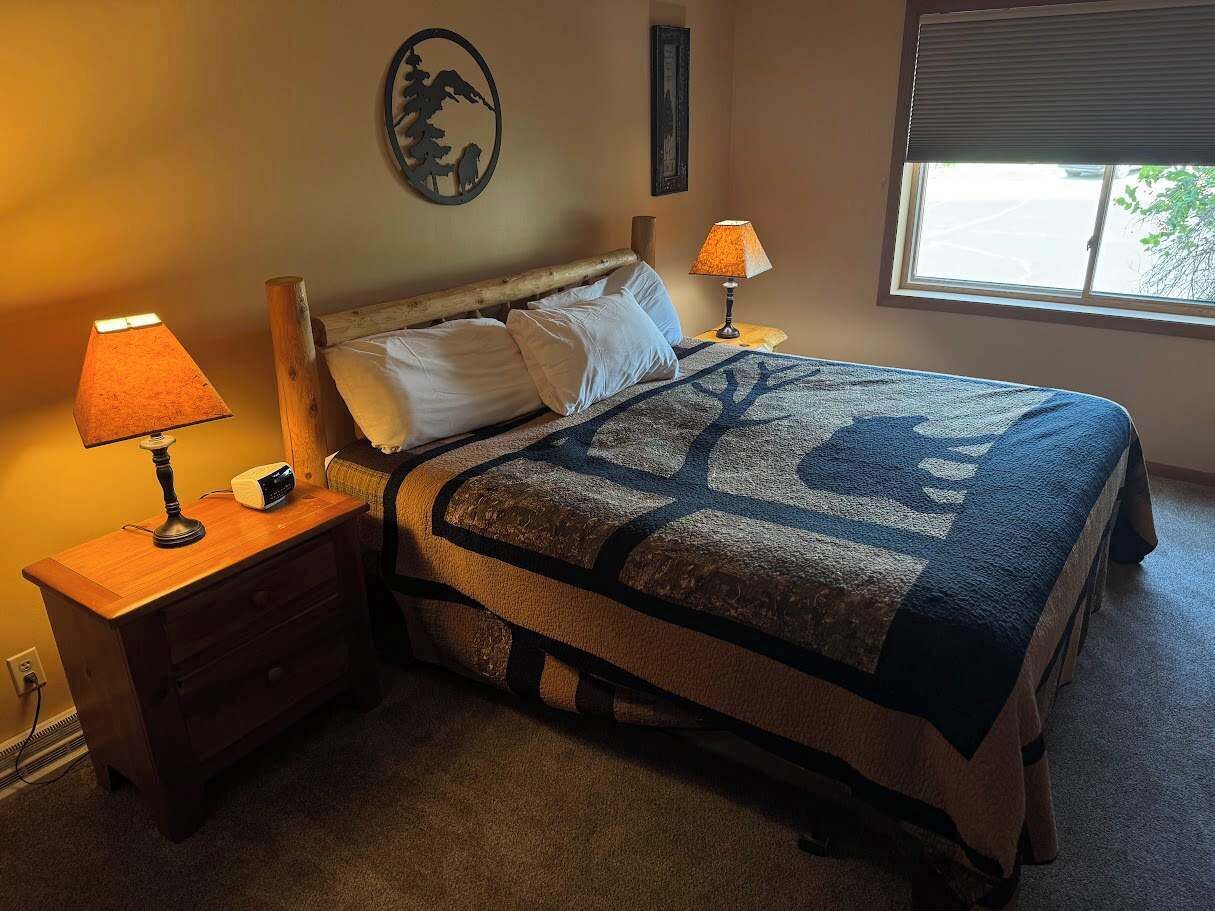 Condo, Multiple Beds, Patio (Island Cove Resort 9) | 3 bedrooms, individually decorated, individually furnished, bed sheets