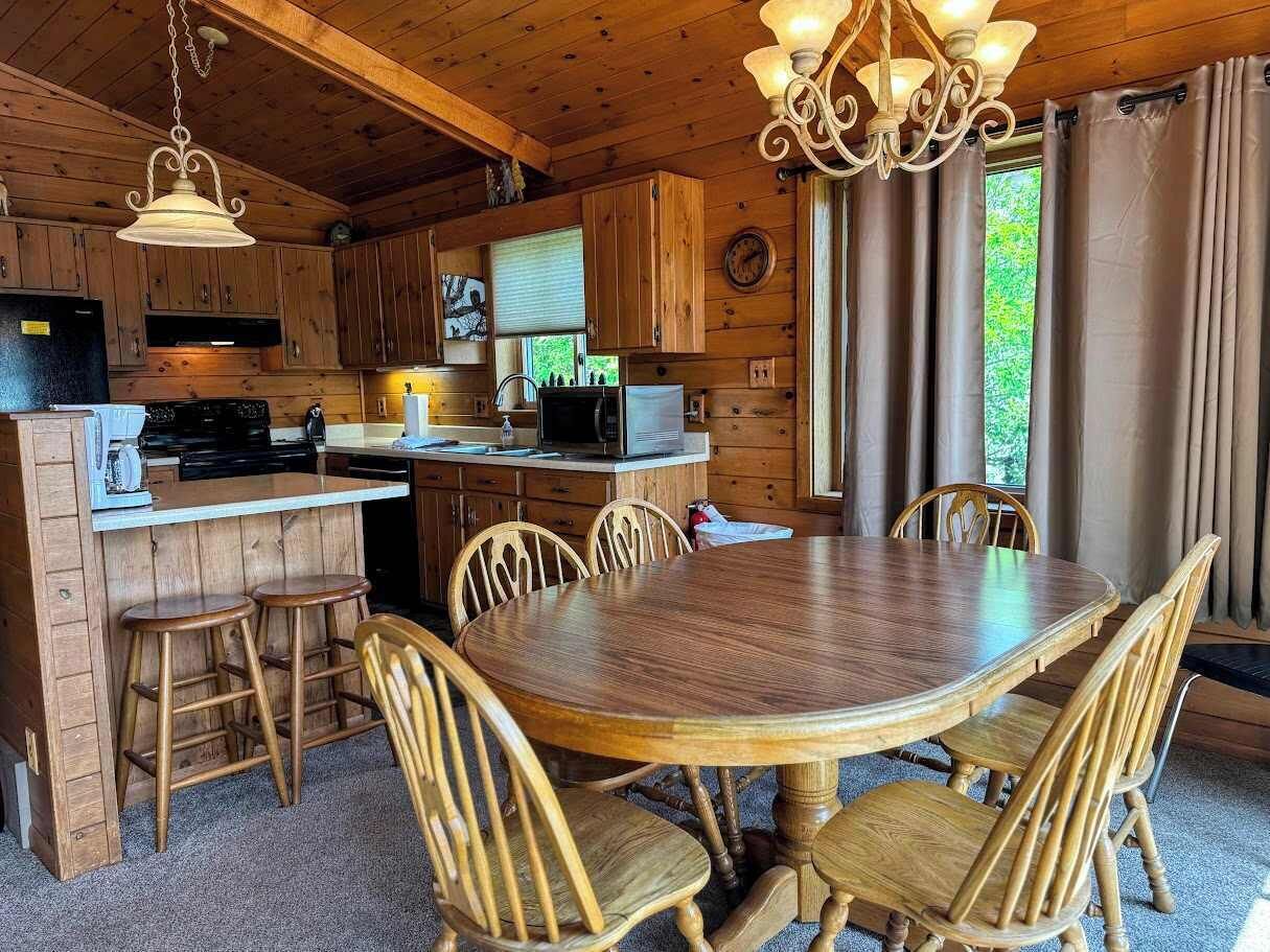 Condo, Plusieurs lits, patio (Island Cove Resort 9) | Restauration