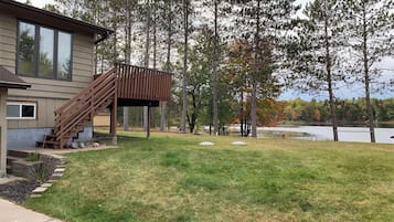 Khuôn viên nơi lưu trú