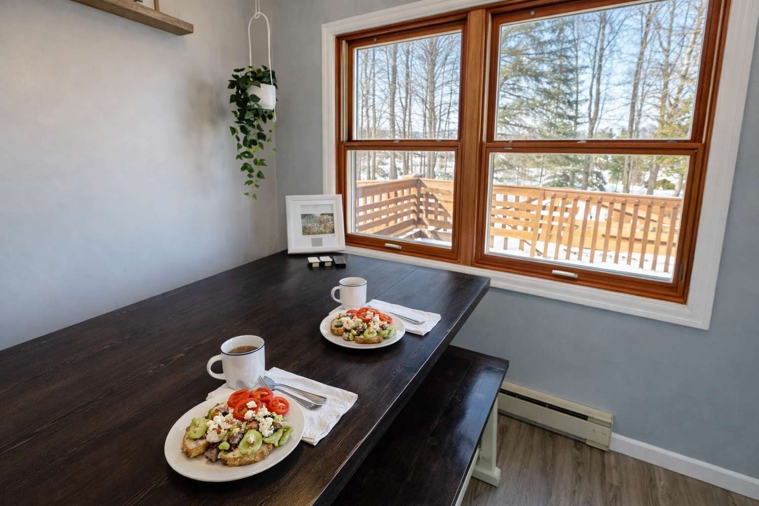 Nhà, nhiều giường, sân hiên (Lilly Pad Landing) | Khu ăn uống