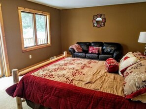 Condo, Multiple Beds, Patio, Garden View (Minocqua Lk Condo B10) | 3 bedrooms, individually decorated, individually furnished - Minocqua Lake Condo B10 (Minocqua)