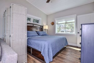 3 habitaciones, decoración personalizada y muebles diferentes 