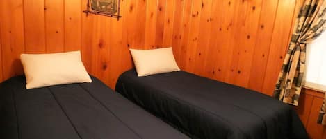 Cabin, Multiple Beds, Kitchen, Garden View (Old Stoney's Musky)