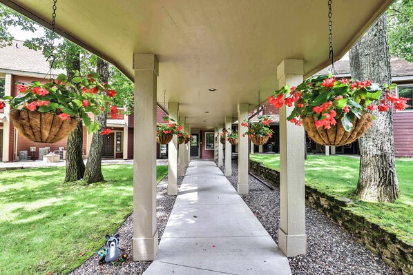 Property grounds - The Pointe Resort & Club 1 Bedroom Condo (Minocqua)