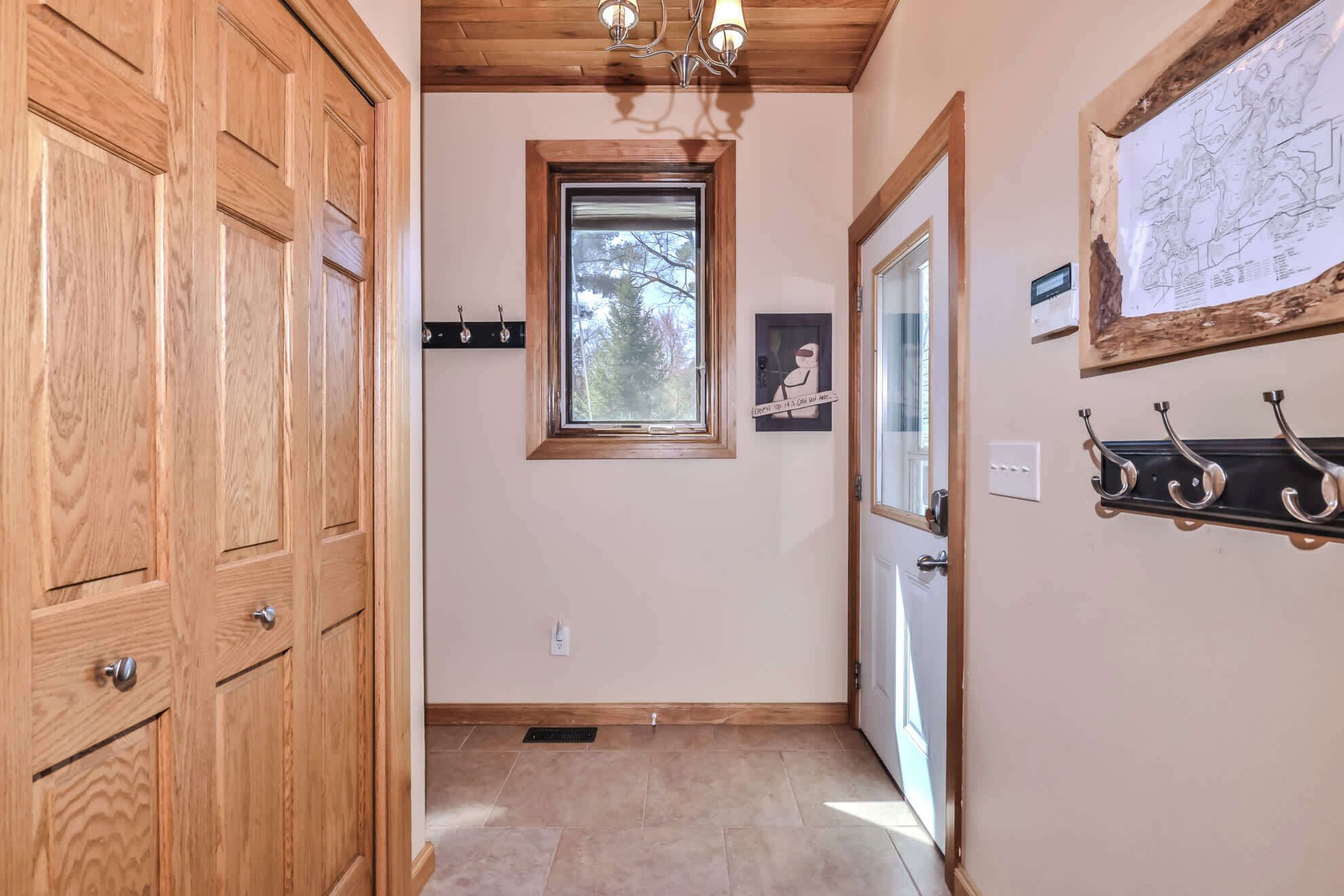 المنشأة من الداخل