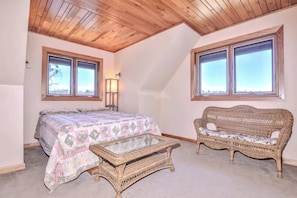 House, Multiple Beds, Patio (Shoreview Lake House) - Eikedahls' Shoreview Lake House (Minocqua)