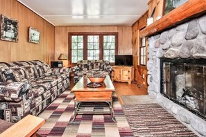 獨棟房屋, 多張床, 壁爐 (Hearthwood Beach HS) | 起居區