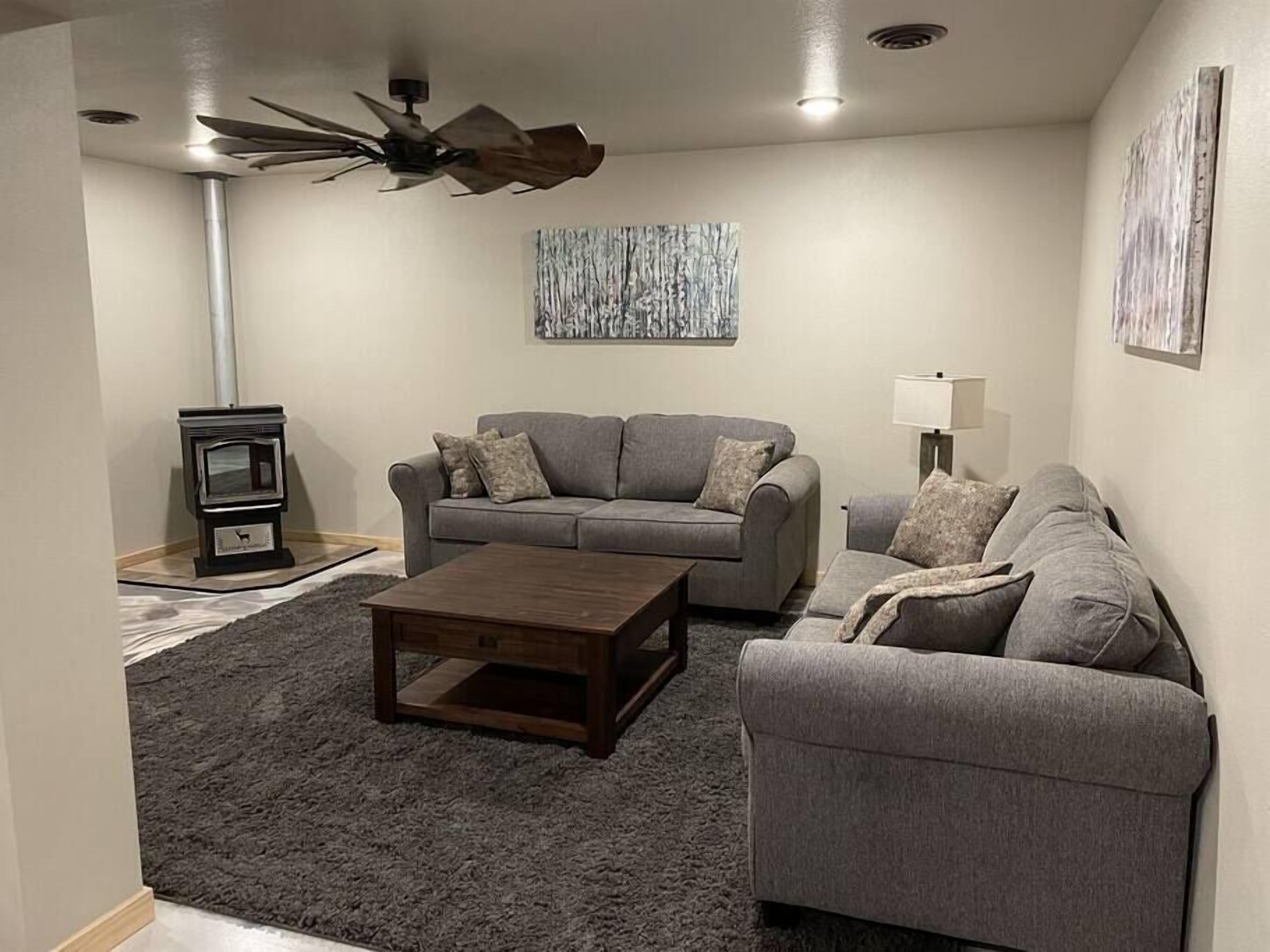 Maison, plusieurs lits, patio (Fox's Den) | Coin séjour