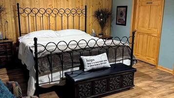 House, Multiple Beds, Kitchen, Garden View (Brandy Bay Hideaway) | 3 bedrooms, individually decorated, individually furnished, bed sheets