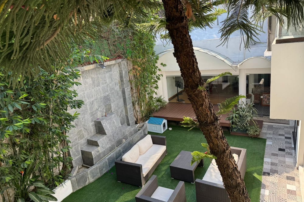 Casa Bamboo