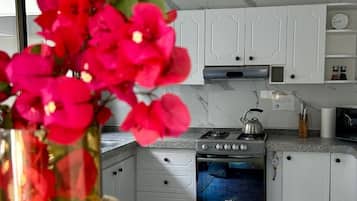 Refrigerador y microondas