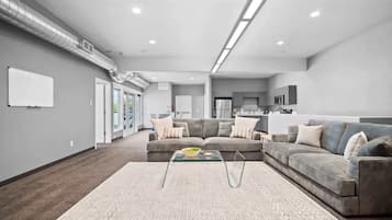 TV connectée, espaces bureaux