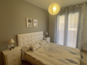 2 bedrooms - Central Miami Platja Apartment (Miami Playa)