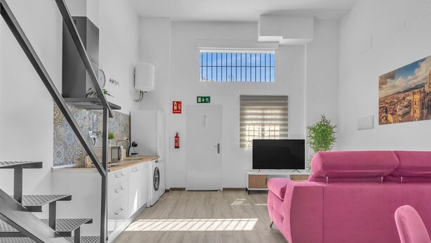 TV - Modern Apartment in Málaga (Málaga)