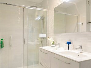 Hair dryer - Luxury experience in central Málaga (Málaga)