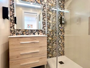 Hair dryer - Bright apartment at Malagueta beach with private terrace (Málaga)