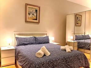 Internet - Charming apartment on Malagueta Beach for couples (Málaga)